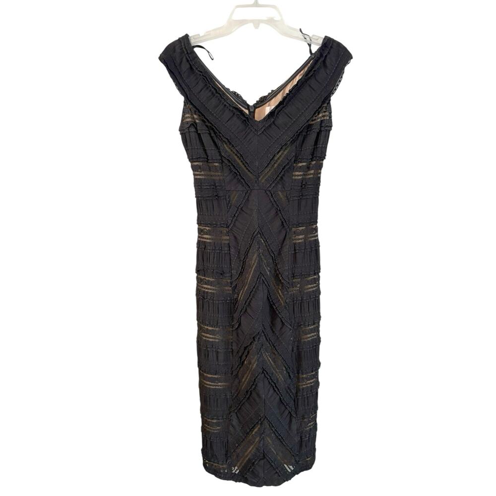 Cinq à Sept Aveline Off-The-Shoulder Lace Black Dress Size 6 Knee Length